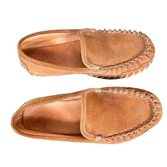 L.L.BEAN Vintage Wicked Good Suede Moccasin Slippers - Picture 4 of 8